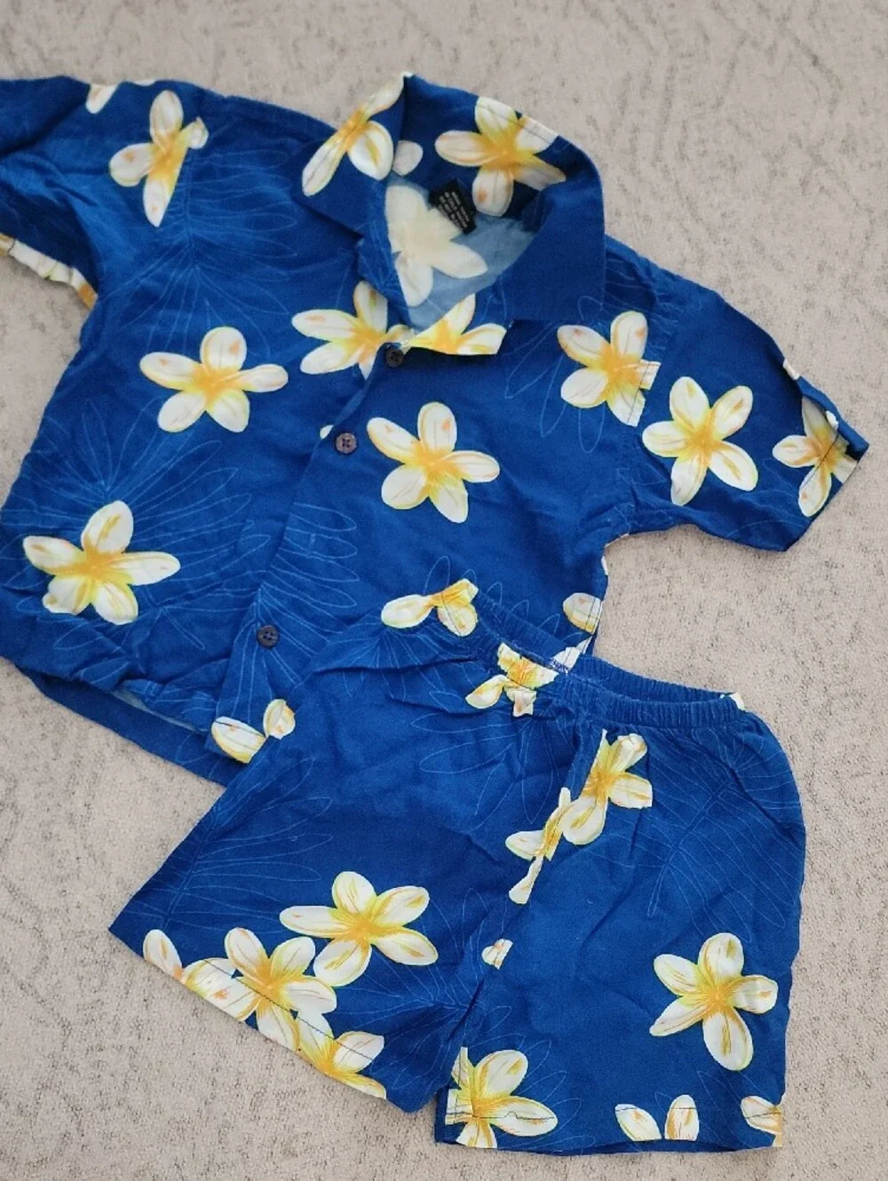 Boys 3T Hawaiian Set Bundle